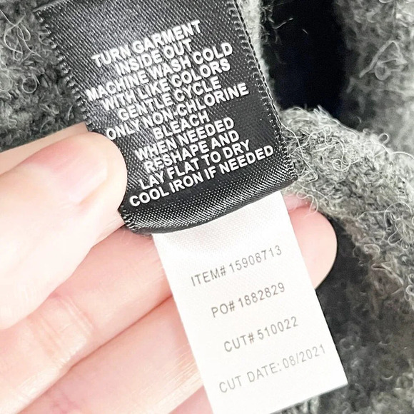 Torrid Gray Drop Shoulder Sequin Duster Cardigan Sweater Women's Plus Size 2X - Picture 10 of 10